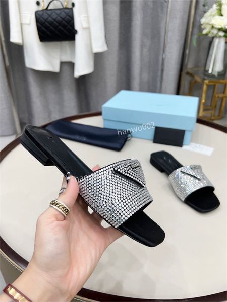 

2022 classics women shoes heels sandals fashion beach thick bottom dress shoe alphabet lady sandal leather high heel, Black