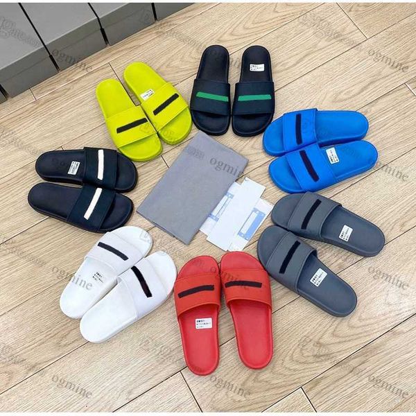 

2022 with box slippers mens womens slider slides sandals rubber and fur designer flat sole slipper paris piscine pool slide sandal 3d, Black