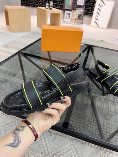 

2022 slippers mens slider slides sandals rubber and fur designer flat sole slipper embossing logo sliders size38-45, Black