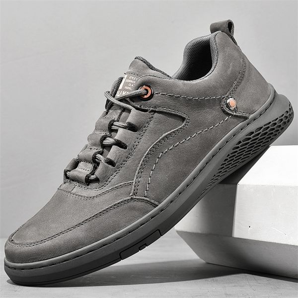

mens genuine leather shoess lace up trend comfortable shoes outdoor british fashion high sneakers moccasins 220819, Black