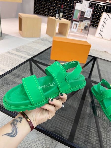 

men luxury designer sandals slippers leather summer flat slipper fashion beach head rainbow letters size38-45, Black