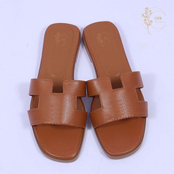 

621s sandals luxury designer net red h sandal slippers slides female summer flat fashion outside leather h sandals of t, Black