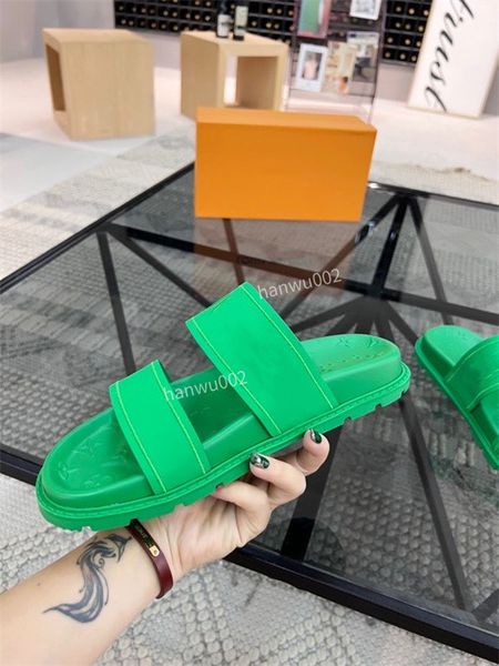 

2022 men luxury designer sandals slippers leather summer flat slipper fashion beach head rainbow letters size38-45 rd220613, Black