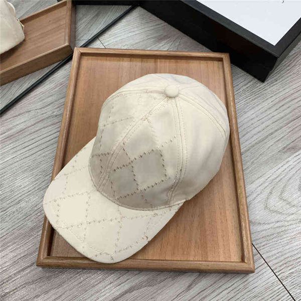 

bai cheng luxurys brand embroidery designer bucket hats for men womens fitted hats wihte and black fashion casual designer sun hats baseball, Blue;gray