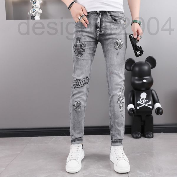 

men's jeans designer european goods light luxury 2022 new summer men's jeans heavy craft embroidery drill pattern elastic pants 78, Blue