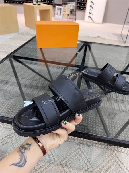 

slippers fashion man slipper soft leather classic designer sandal slides summer sandals metal luxury sandles scuffs, Black