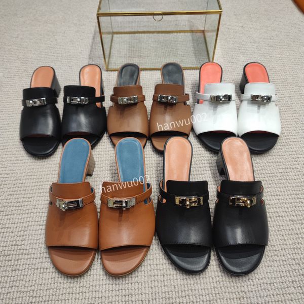 

2022 luxury designer casual shoes round head fashion simple leather sleeves elegant temperament low heel size35-40 fl220306, Black