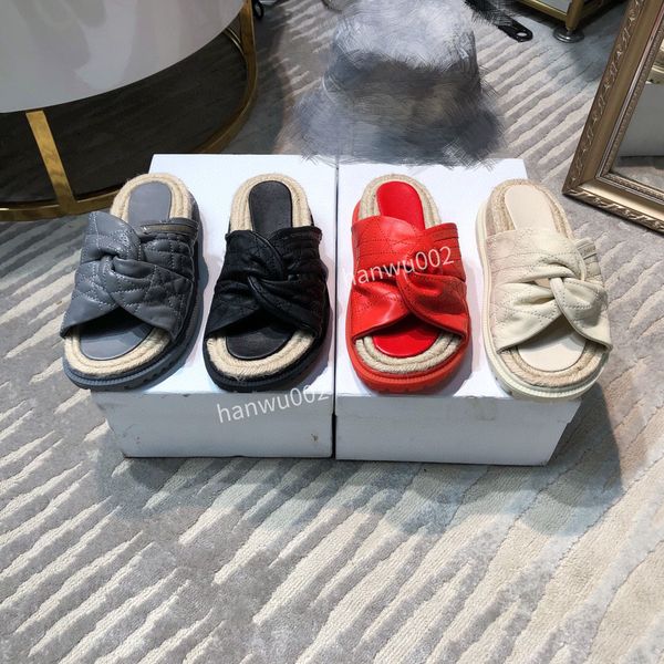 

2022 slippers leather interwining straps slide sandals women shoes embossed luxury slides size35-40 hl220607, Black
