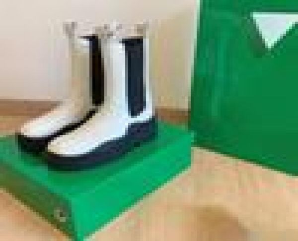 

2021 women white leather boots trend black sole fashion luxury tire leathaer booties platform chunky shoes lady knight highbo