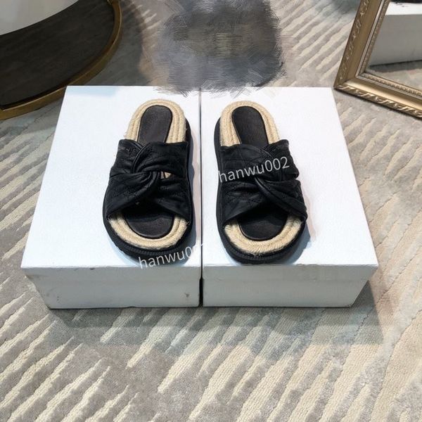 

2022 slippers leather interwining straps slide sandals women shoes embossed luxury slides, Black