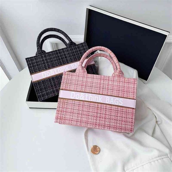 

65% off online factory clearance net red ins large capacity bag summer fashion woven portable tote bag