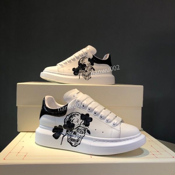 

2022 designer sneaker boots men women reflective casual shoes genuine leather sneakers party velvet calfskin mixed fiber shoe size34-46 yn22, Black