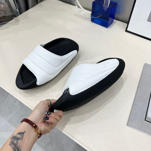 

luxurys designers shoes latest fashion ladies outdoor casual slippers women outdoor luxury brand vacation beach sandals size35-45, Black