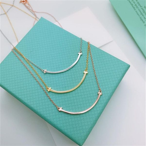 

t family s925 smile necklace simple women's neckwear pendant full of smooth face inlaid with diamond clavicle chain247e, Silver
