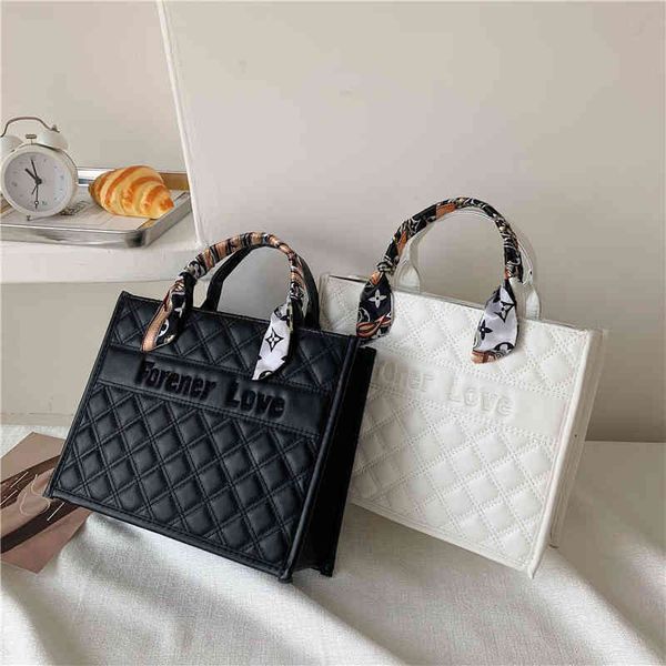 

65% off online factory clearance female autumn handbag fashion texture rhombic lattice embroidered silk scarf tote bag