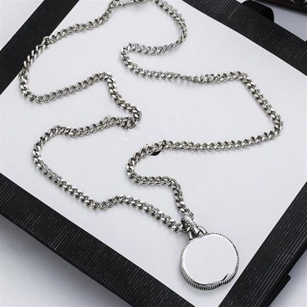 

2022 luxury letter silver chain necklace retro couple necklaces men and women pendant designer jewelry gift270z