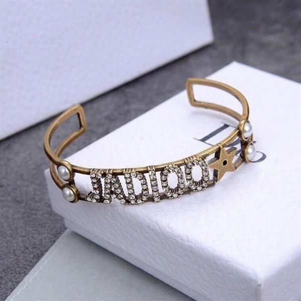 

2021 new designer bracelets bracelets brass material fashion ladies bangle bracelet8 4j65259z, Black