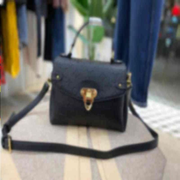 

louiseity 1 viutonity luxury pouche style tote generous clutches shoulder crossbody bags bag elegant and women seiko three-dimensiona h lcbu, Red;black