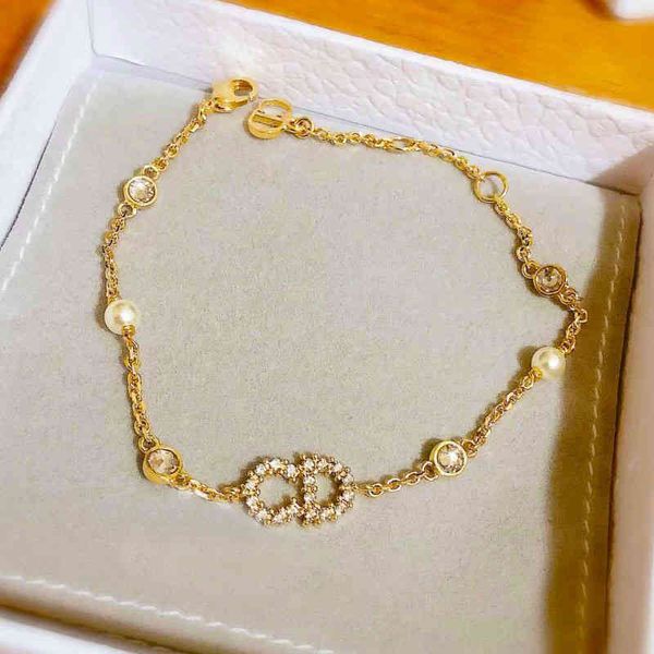 

70% off factory online direct sales new letter diamond rhinestone classic simple pearl bracelet with adjustable, Black