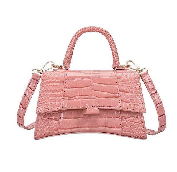 

2022 new ladies classic one shoulder diagonal bag mini pillow boston ladies handbag