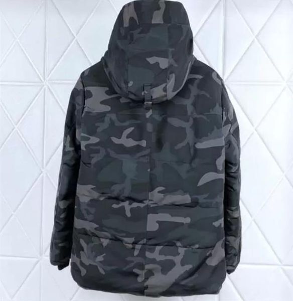 Camouflage noir