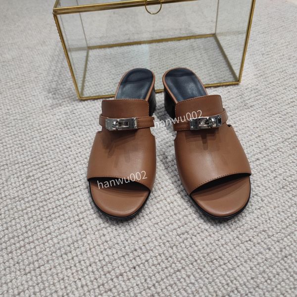

2022 luxury designer casual shoes round head fashion simple leather sleeves elegant temperament low heel size35-40, Black