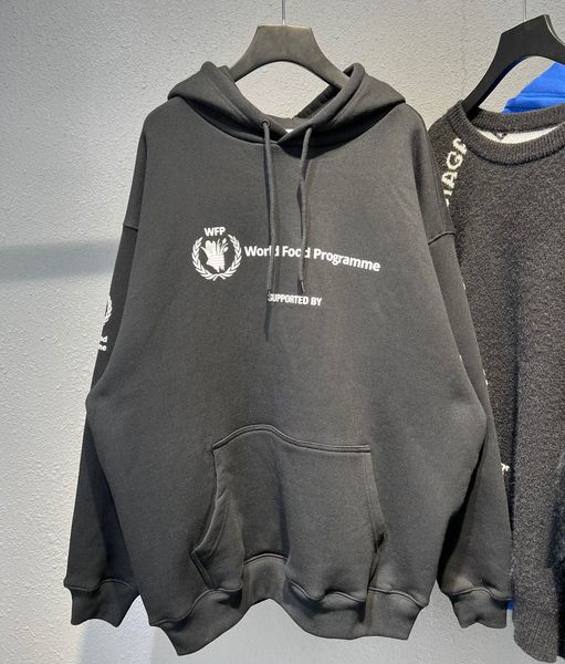 

new aop jacquard letter knitted sweater in autumn / winter 2022acquard knitting machine e custom jnlarged detail crew neck cotton c44rt43, Black