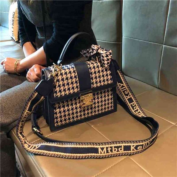 

60% off online sale wholesale hong kong classic bird lattice women's new fashion high texture leather small bag single shoulder messeng