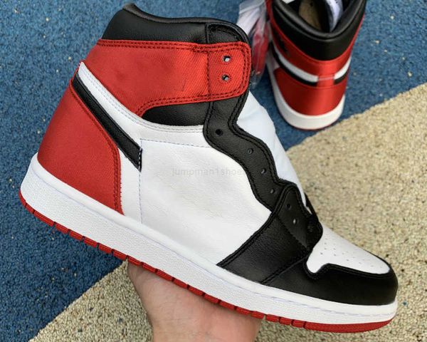 

boots satin black toe shoes jumpman 1s high og red black-white men women outdoor sneakers trainers with box