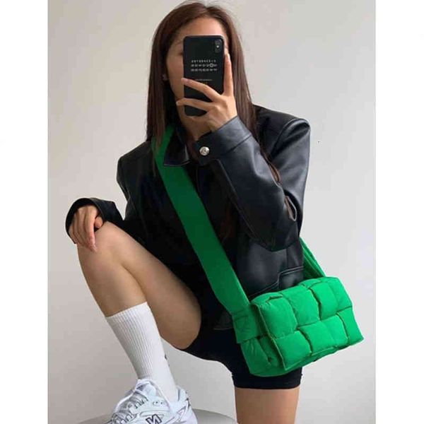 

classic evening bags designer bottegasssss venetassss autumn winter space cotton down woven sponge single shoulder messenger casual light