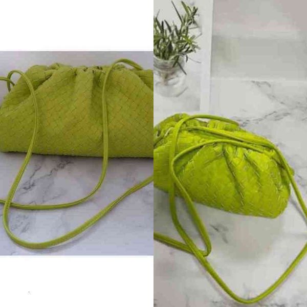 

handbags evening bags venetasss designer bbottegasss single bag woven cloud shoulder diagonal leather women's h0vz