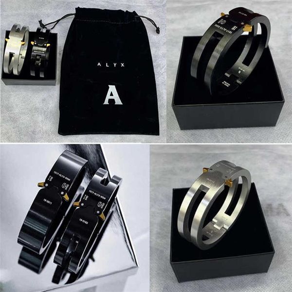 

hip hop fashion rollercoaster track alyx aluminium alloy bracelet women men couples alyx jewelry bangles with bag and box q271h, Black