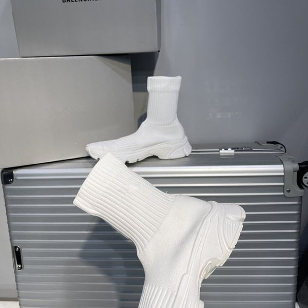 

genuine leather boots flat heel stylish and comfortable shoes four color to choose, Black