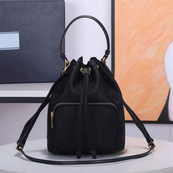 

bucket shoulder bag metal triangle handbag drawstring women designer mini tote shoulder crossbody bags
