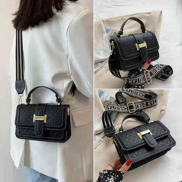 

70% off online factory clearance toon luggage fenlev spring and summer trend single shoulder women's fashion embossed diagonal bag