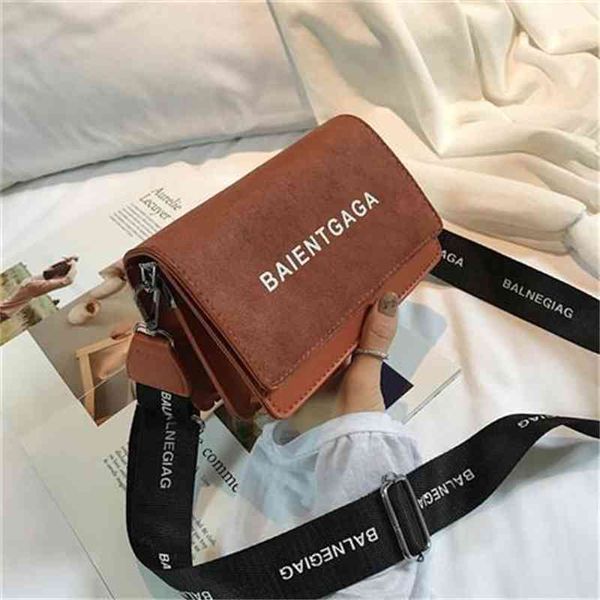

60% off online sale wholesale net red black women's new fashion versatile frosted simple hong kong style small square bag broadband sin