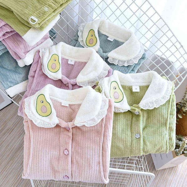 

fdfklak new breastfeeding clothes long sleeve nightwear winter thicken warm maternity pijamas suit pyjamas set for women j220813, White