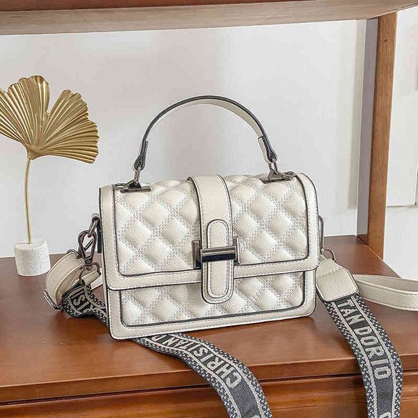 

70% off factory store online bags 2022 new korean fashion small square lingge pu single shoulder women's messenger bag