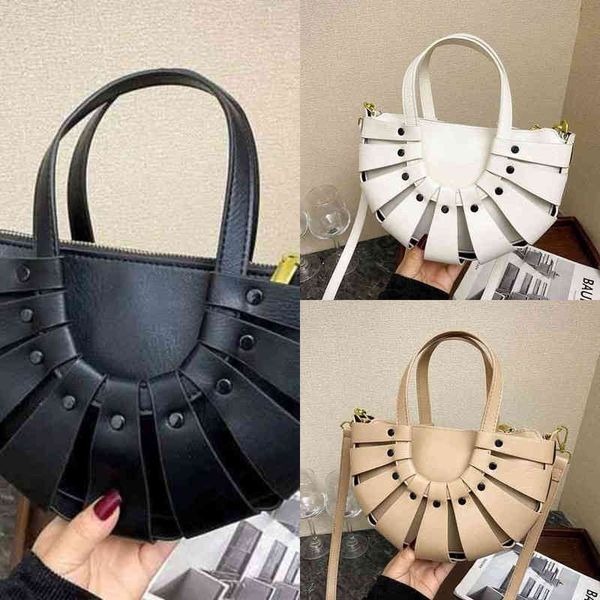 

bags classic evening wholesale venetas bottegas designer scarecrow brand women's bag net red woven cabbage basket hollow half round tot