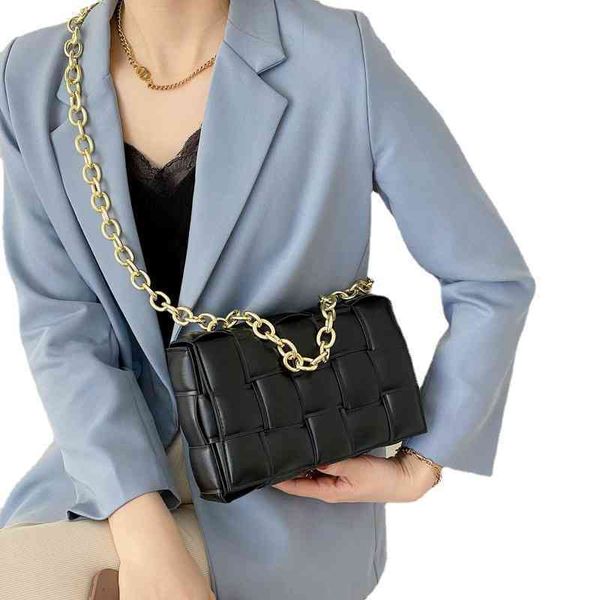 

bags evening classic hands bottegasssss venetassss women's luxury fashion trend chain satchel hand woven pillow women's small bag