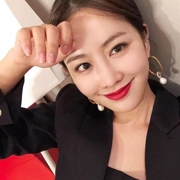 

famous brand designer baroque pearl hoop 18k gold color earrings fashion brass eardrop for women luxury jewelry trend279z, Golden;silver