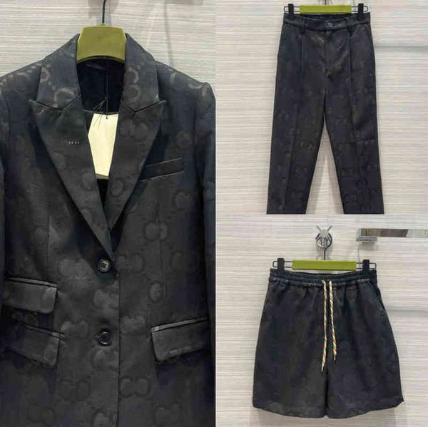 

womens two piece pants jacket pants and shorts three-piece sets luxury designer classic brand blazer trousers suits 0912, White