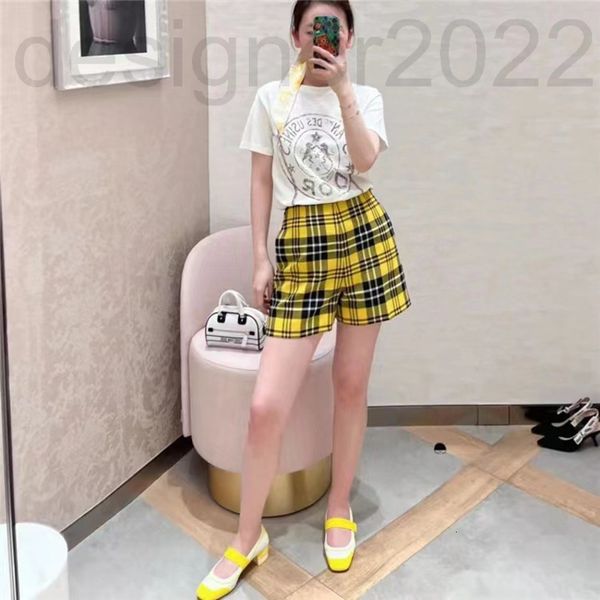 

women's shorts designer d family 22 college style yellow plaid women's autumn and winter middle waist straight tube casual plaid p, White;black