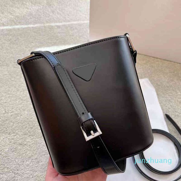 

pra da bag shoulder bags designer bucket tote leather handbag women high capacity crossbody bags lady intra-packet interval purses 2022