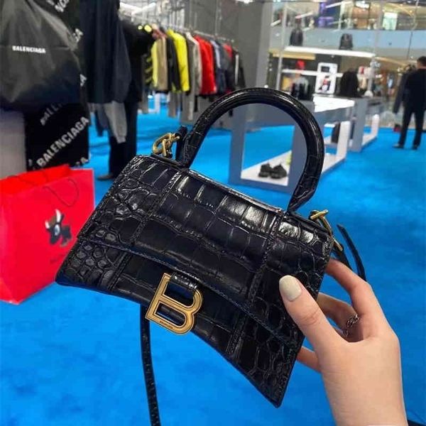 

explosive handbags balencigas fashion bags women's hourglass french high sense vintage crocodile single messenger
