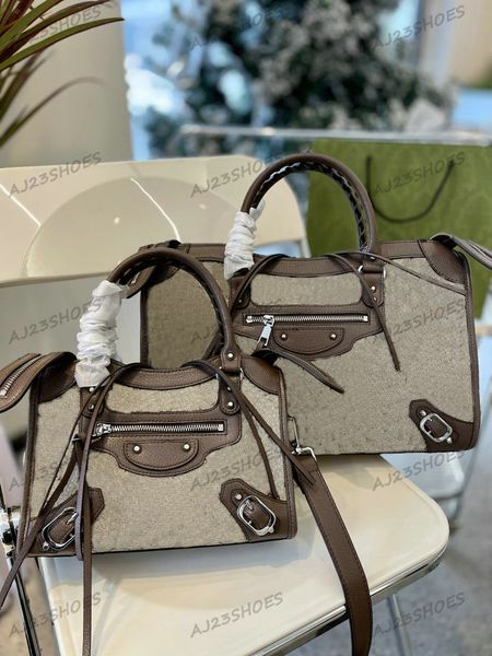 

the hacker project neo classic bags limited edition handbag aria casual tote flora print beige canvas luxury cooperatively design outdoor mo
