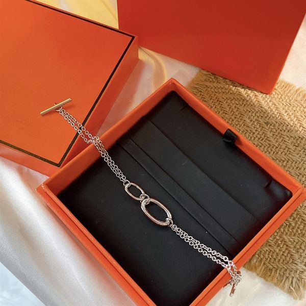 

2021 luxury designer bracelet women's silver shows noble temperament party engagement gift fashion goods2675, Golden;silver