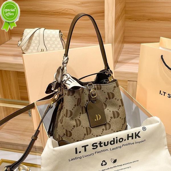 

50% factory online export designer travel bag handbag leather women's summer 2022 new fashion drawstring portable single shoulder mseng
