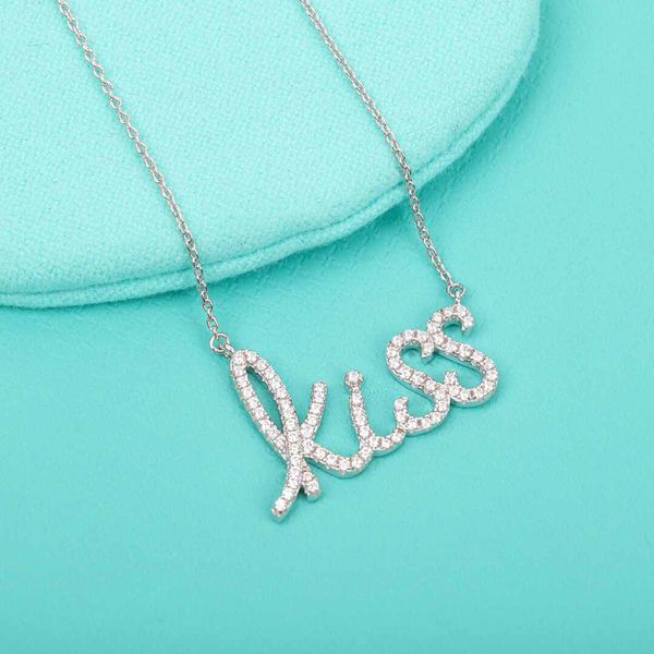 

s925 silver charm pendant necklace kiss words with diamond in platinum color plated have stamp velet bag ps4333a