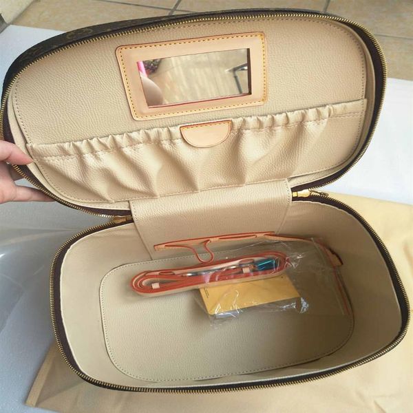 

women cosmetic bag genuine leather makeup bags famous make up box large travel organizer travel toiletry bag totes233y